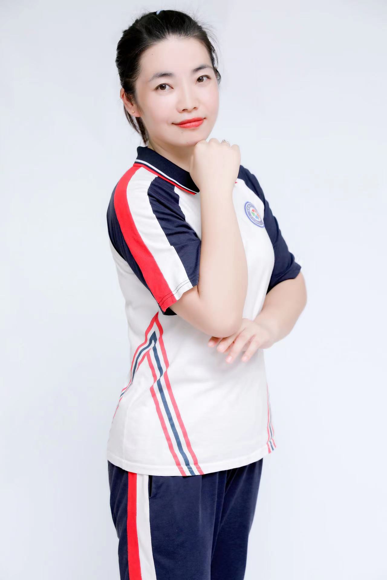 楊學(xué)佳.jpg
